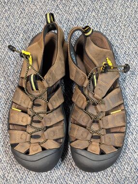 Keen Newport Brown Leather Hiking Sandals Size 12